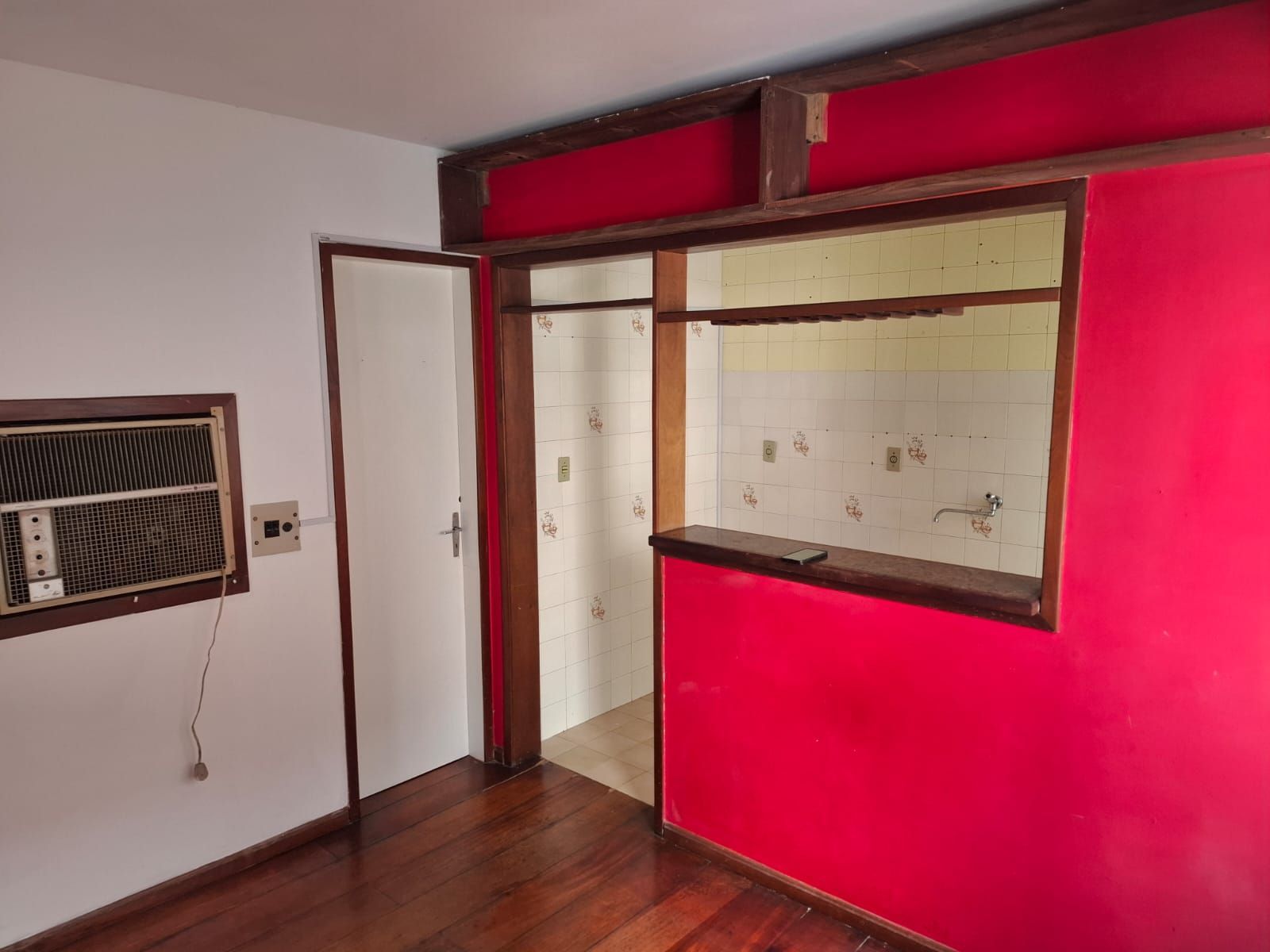 Apartamento à venda com 32m², 1 quarto no bairro Cidade Baixa em Porto Alegre