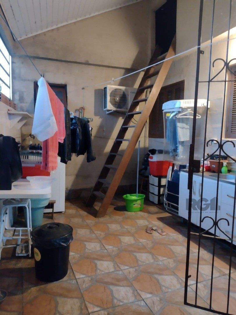 Casa à venda com 3 quartos, 281m² - Foto 9