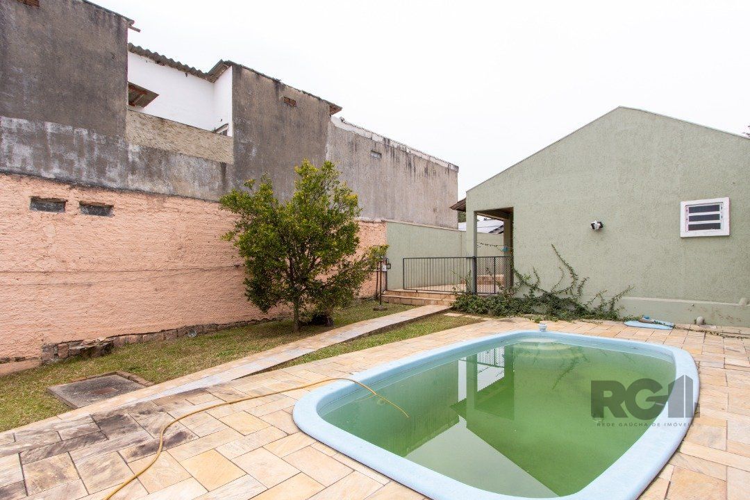 Casa à venda com 6 quartos, 342m² - Foto 45
