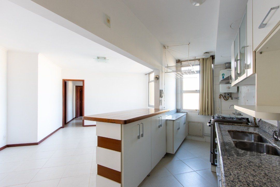 Apartamento à venda com 2 quartos, 63m² - Foto 7