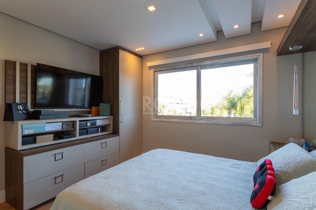 Casa à venda com 3 quartos, 320m² - Foto 41