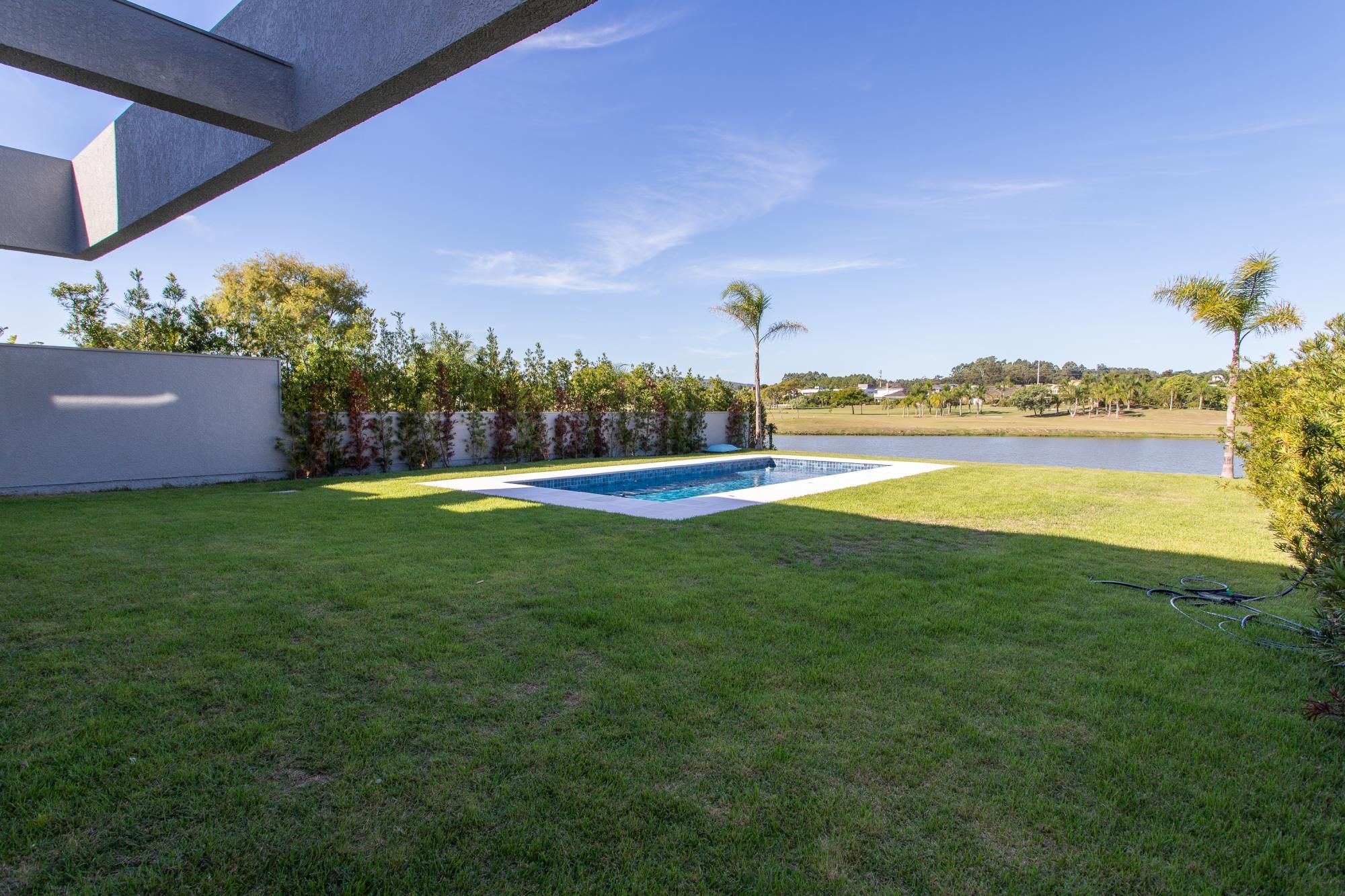 Casa de Condomínio à venda com 4 quartos, 297m² - Foto 35