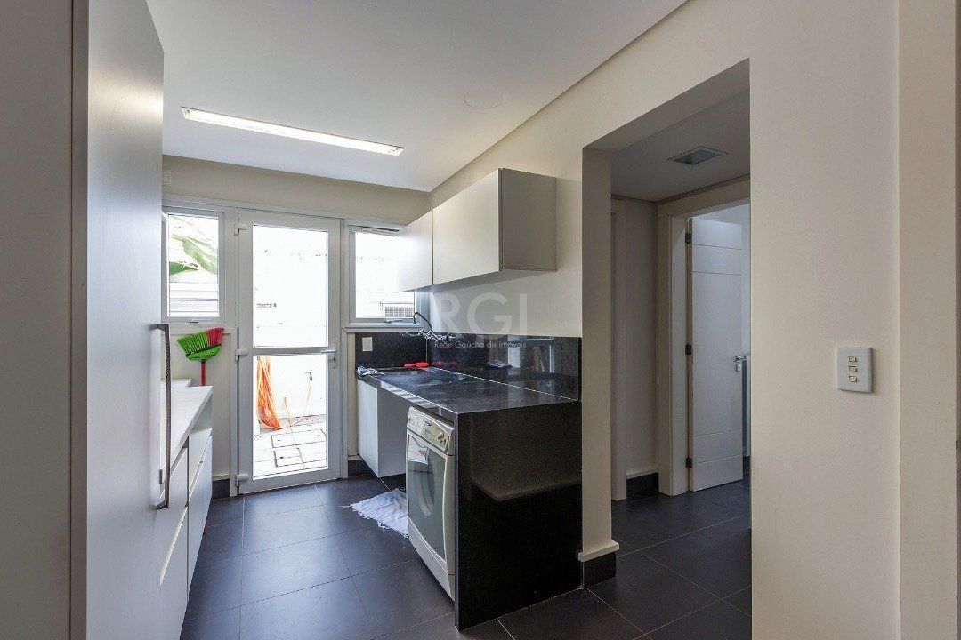 Casa de Condomínio à venda com 4 quartos, 664m² - Foto 18
