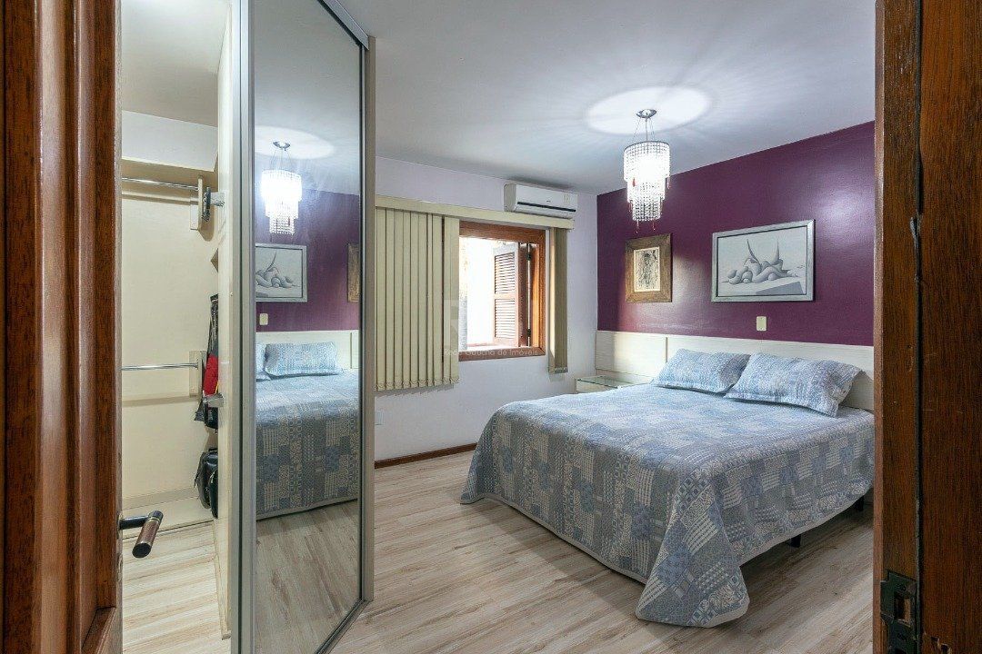 Casa de Condomínio à venda com 3 quartos, 233m² - Foto 29