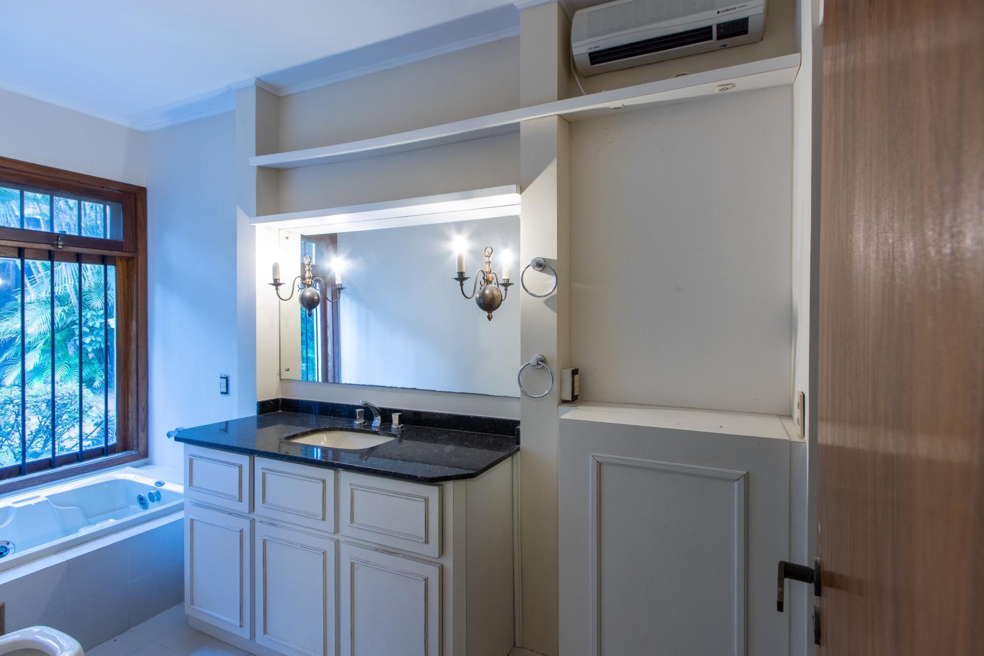 Casa à venda com 4 quartos, 444m² - Foto 12