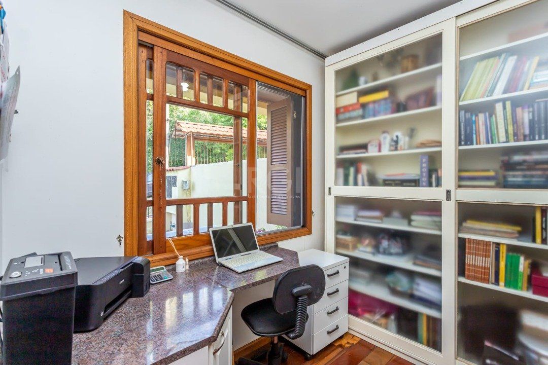 Casa à venda com 3 quartos, 246m² - Foto 38