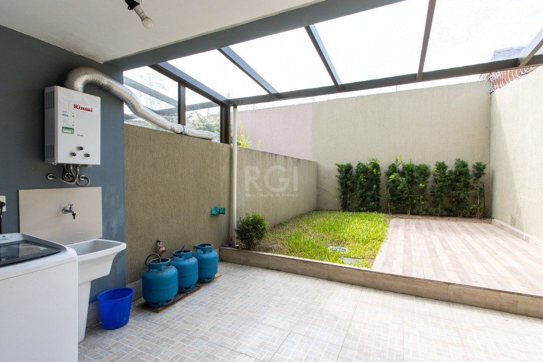 Casa à venda com 3 quartos, 204m² - Foto 16