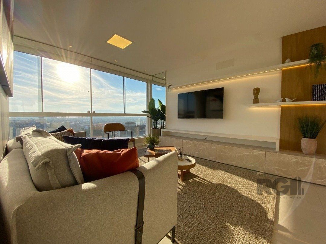 Apartamento à venda com 2 quartos, 97m² - Foto 1