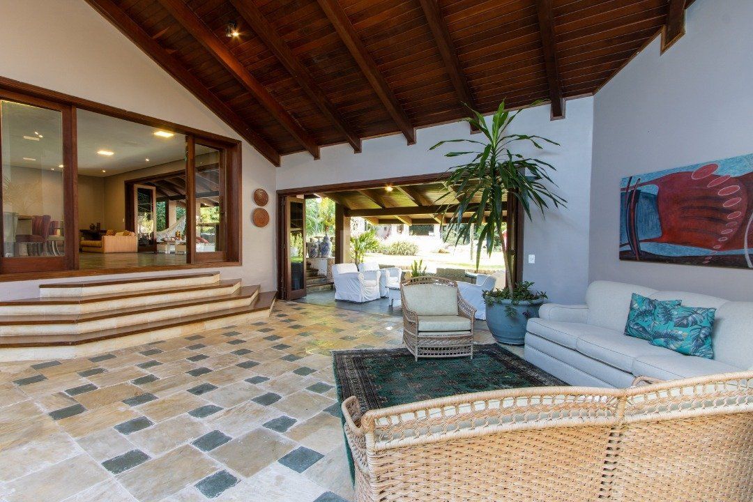 Casa de Condomínio à venda com 8 quartos, 1350m² - Foto 15