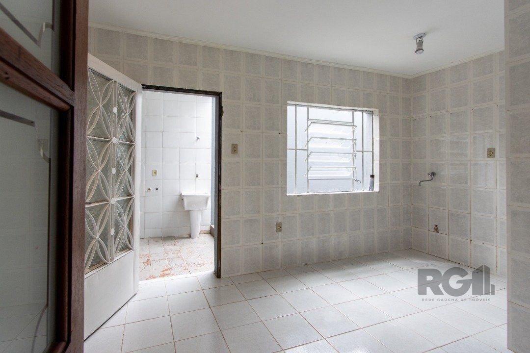 Casa à venda com 4 quartos, 256m² - Foto 73