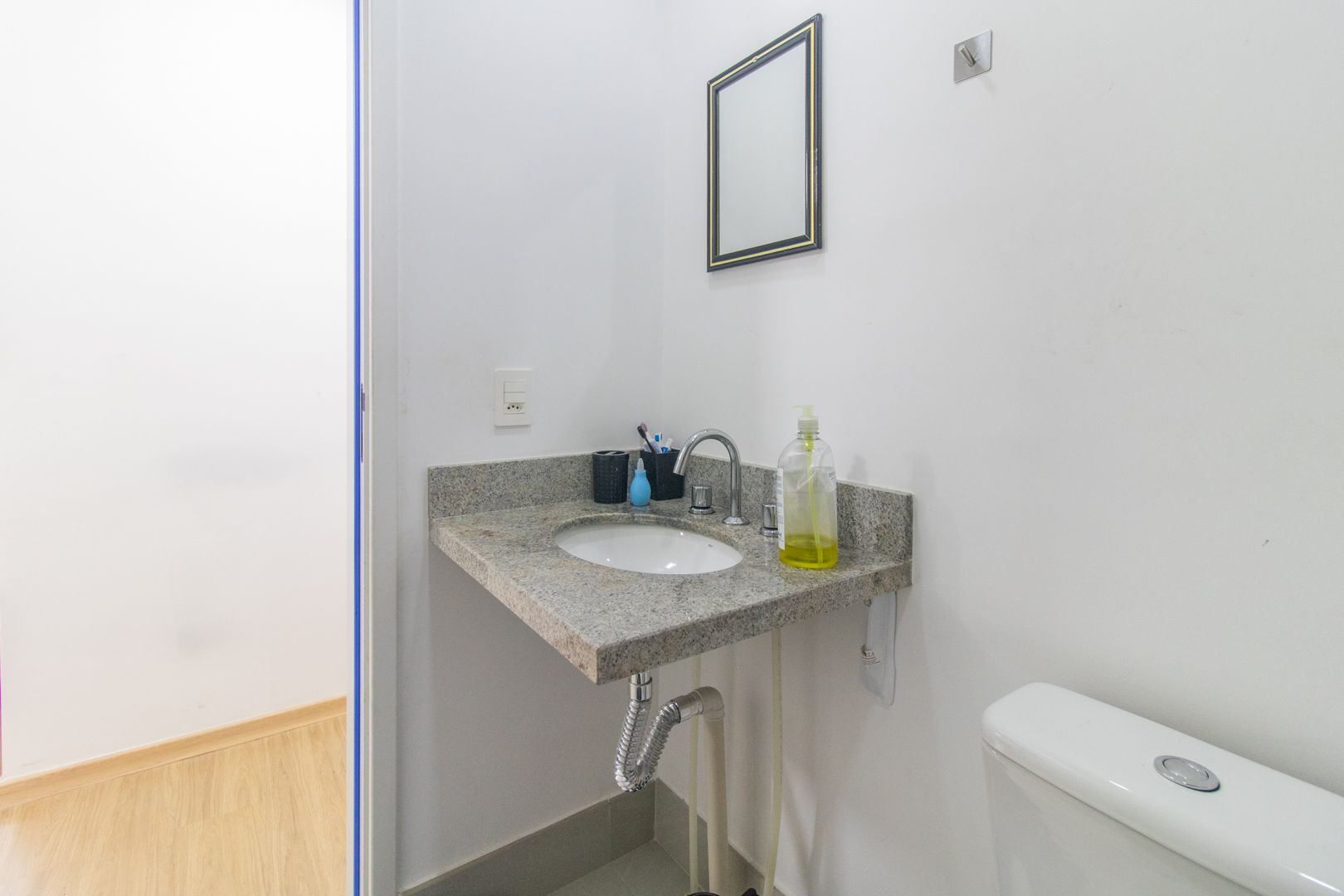 Apartamento à venda com 2 quartos, 58m² - Foto 11