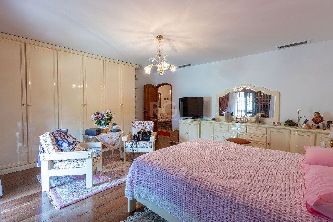 Casa à venda com 4 quartos, 725m² - Foto 31