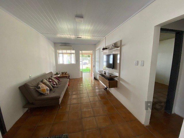 Casa à venda com 2 quartos, 69m² - Foto 5