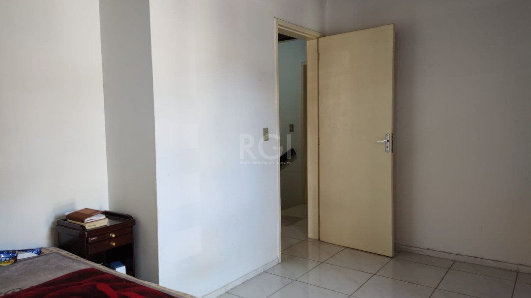 Casa à venda com 4 quartos, 237m² - Foto 20