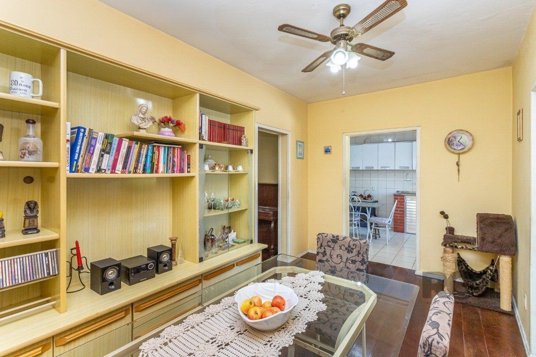 Casa à venda com 3 quartos, 293m² - Foto 9