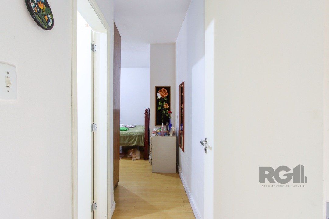 Casa à venda com 4 quartos, 200m² - Foto 24