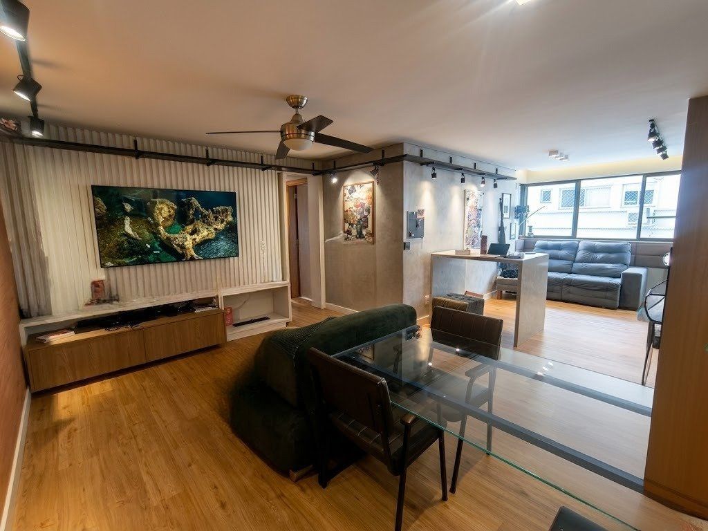 Apartamento, 3 dormitórios no bairro Passo da Areia em Porto Alegre para Comprar