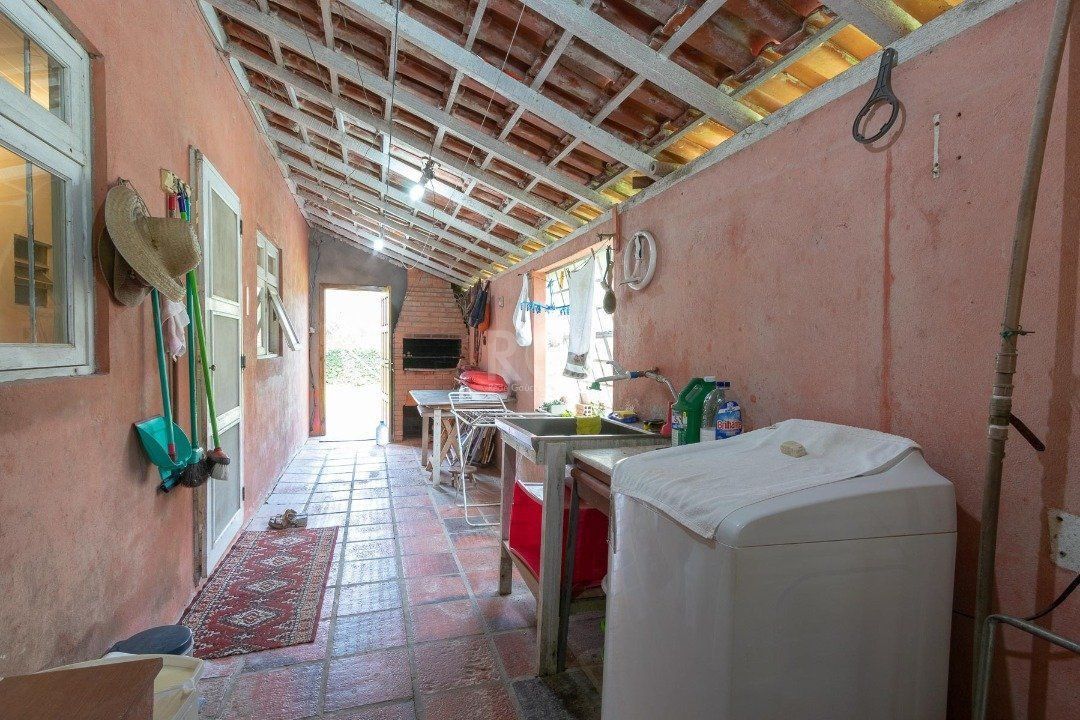 Casa à venda com 4 quartos, 379m² - Foto 22