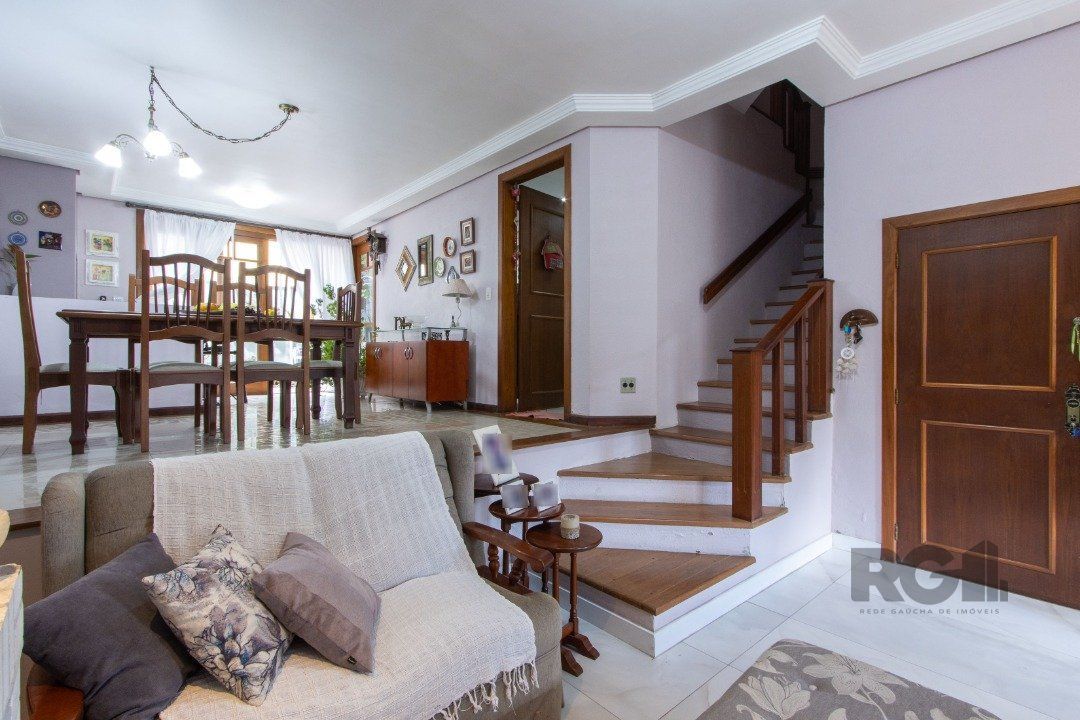 Casa de Condomínio à venda com 3 quartos, 225m² - Foto 11
