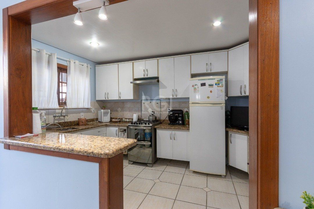 Casa de Condomínio à venda com 3 quartos, 175m² - Foto 13