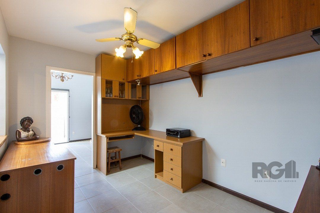 Casa de Condomínio à venda com 3 quartos, 217m² - Foto 29
