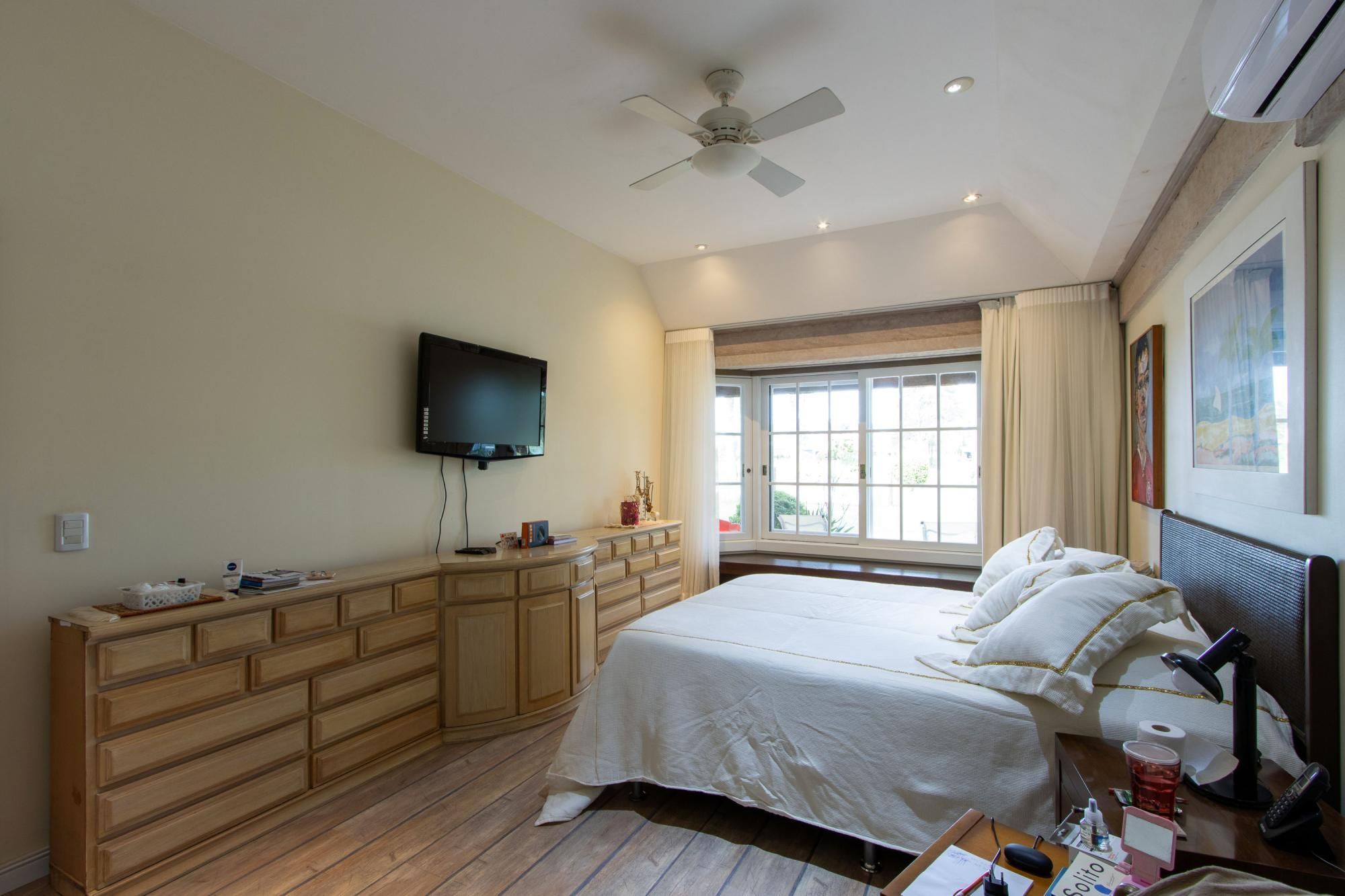 Casa de Condomínio à venda com 4 quartos, 553m² - Foto 57