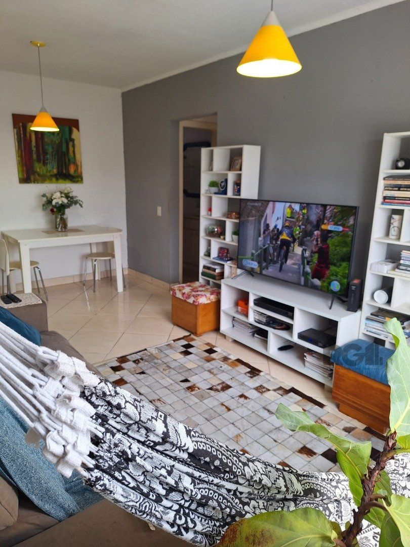 Apartamento à venda com 2 quartos, 75m² - Foto 5