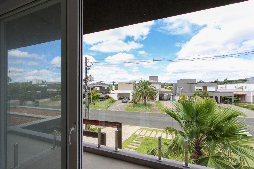 Casa de Condomínio à venda com 4 quartos, 300m² - Foto 55