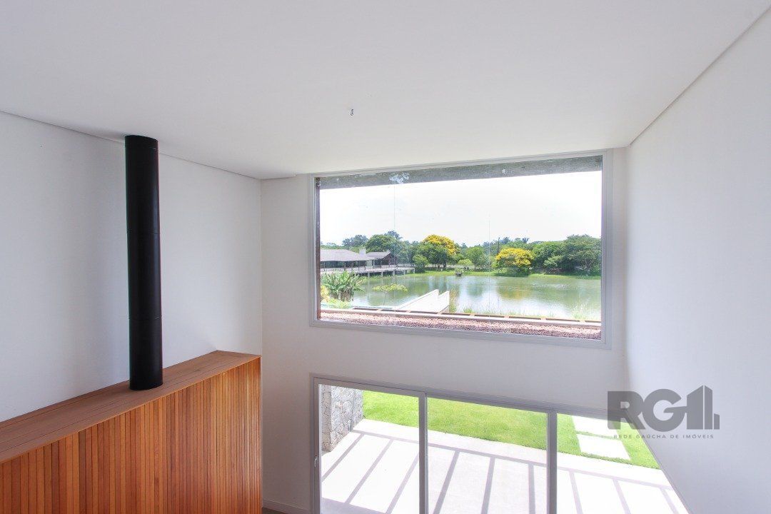 Casa de Condomínio à venda com 4 quartos, 300m² - Foto 32