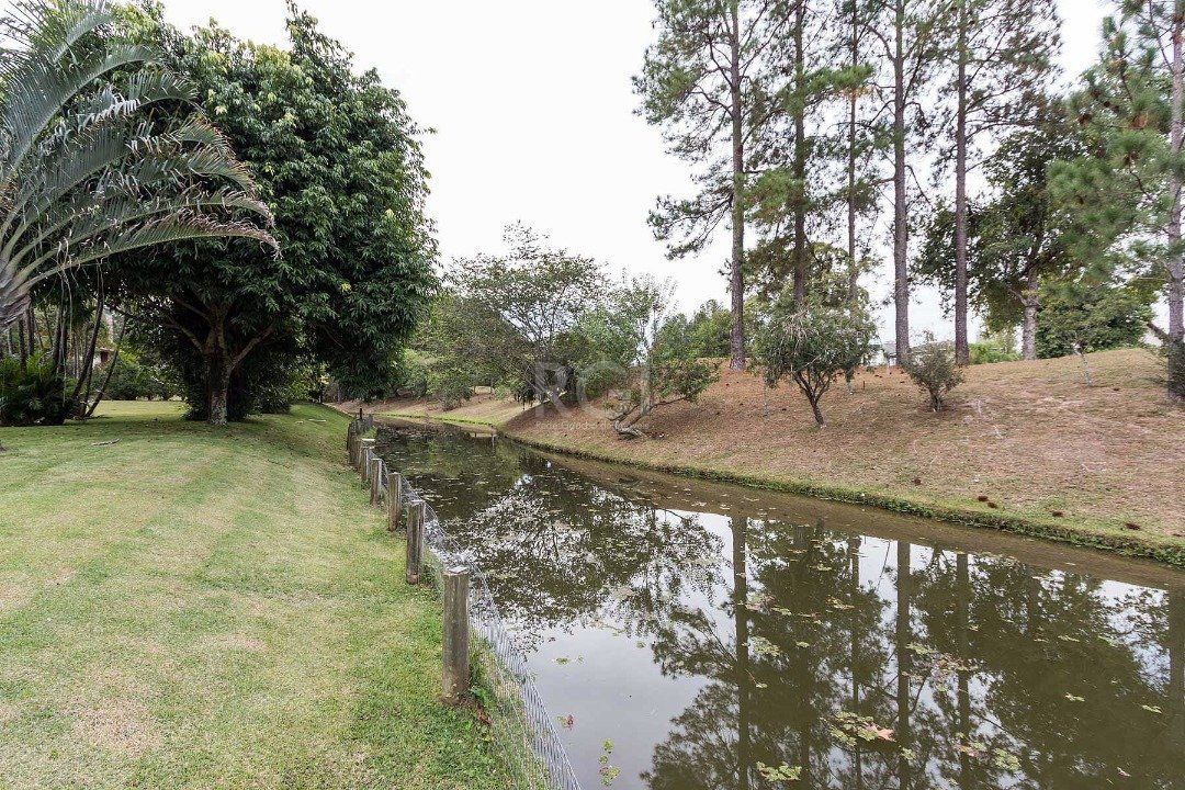 Casa de Condomínio à venda com 4 quartos, 664m² - Foto 5