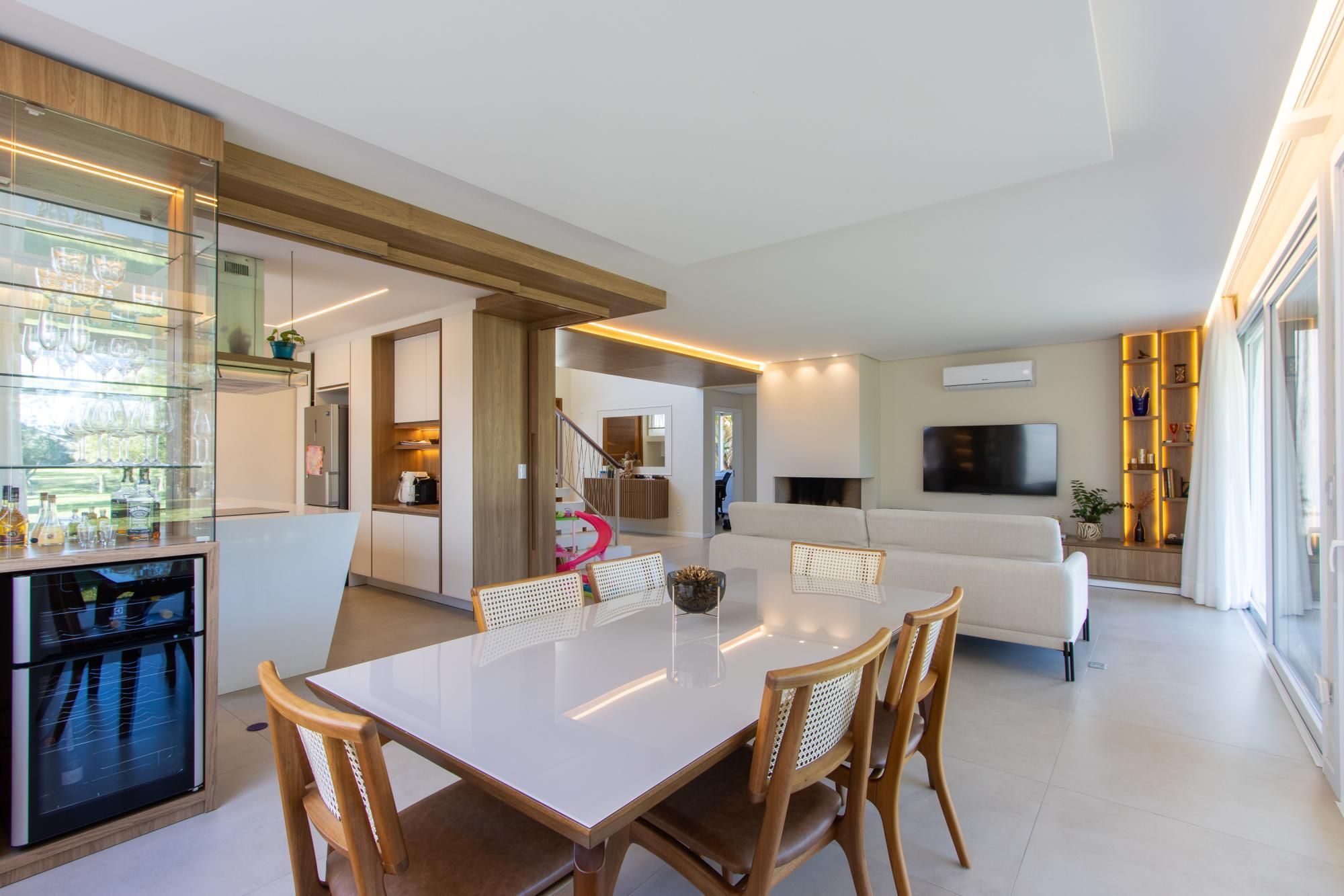Casa de Condomínio à venda com 5 quartos, 318m² - Foto 9
