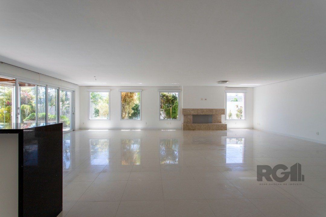 Casa de Condomínio à venda com 3 quartos, 450m² - Foto 19