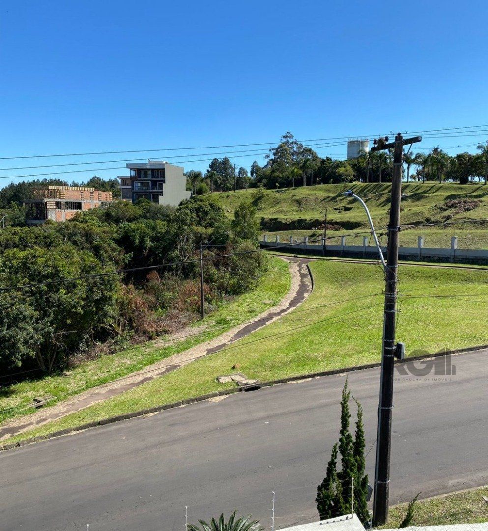 Casa à venda com 3 quartos, 161m² - Foto 3