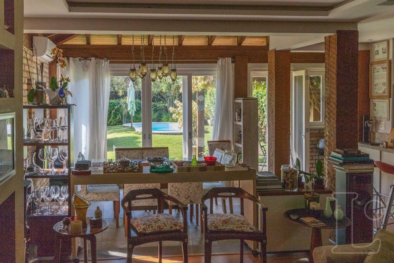 Casa de Condomínio à venda com 3 quartos, 241m² - Foto 17