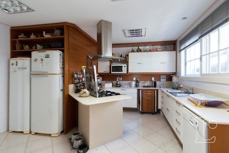 Casa de Condomínio à venda com 3 quartos, 341m² - Foto 18
