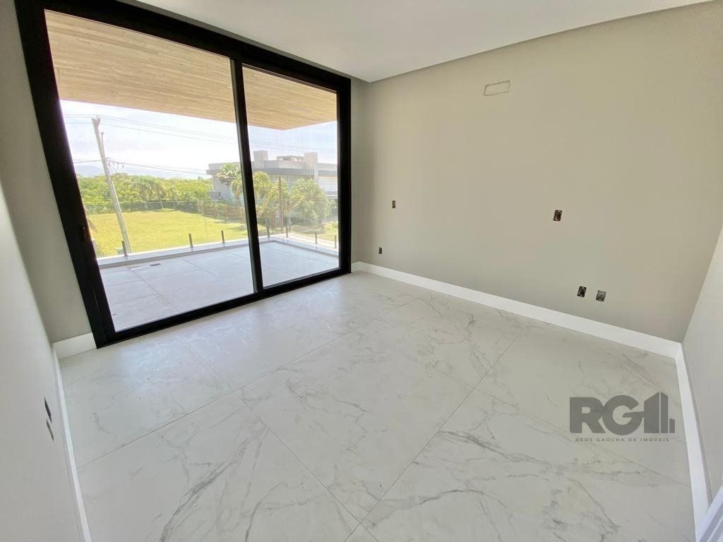 Casa de Condomínio à venda com 5 quartos, 403m² - Foto 19