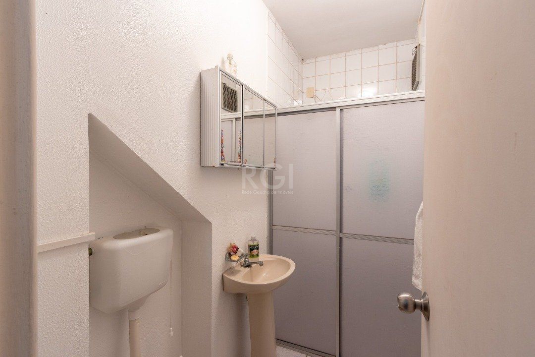 Casa de Condomínio à venda com 3 quartos, 322m² - Foto 35