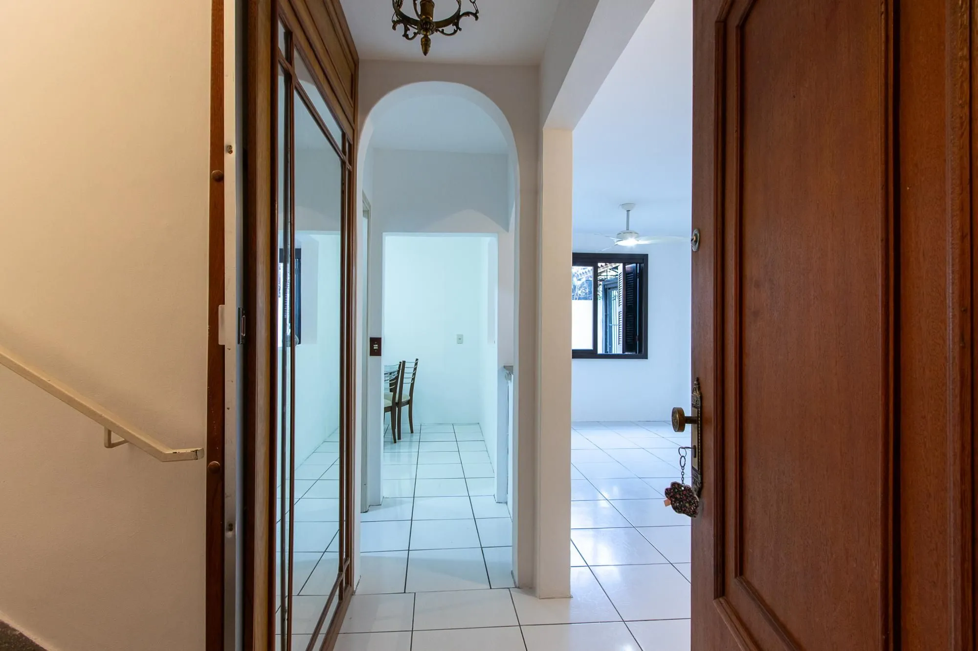 Casa de Condomínio, 3 dormitórios no bairro Cristal em Porto Alegre para Comprar