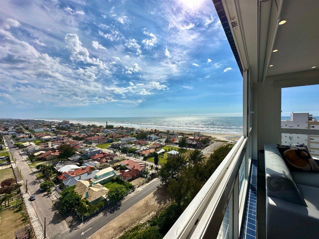 Apartamento à venda com 3 quartos, 92m² - Foto 2