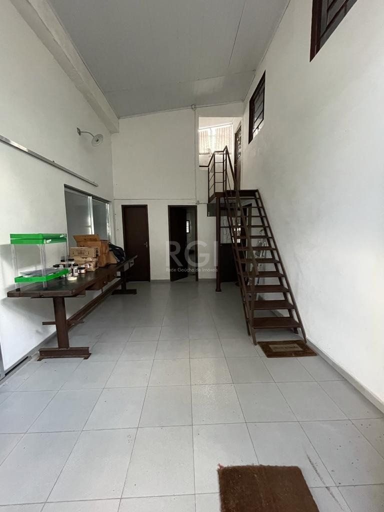 Casa à venda com 2 quartos, 594m² - Foto 6