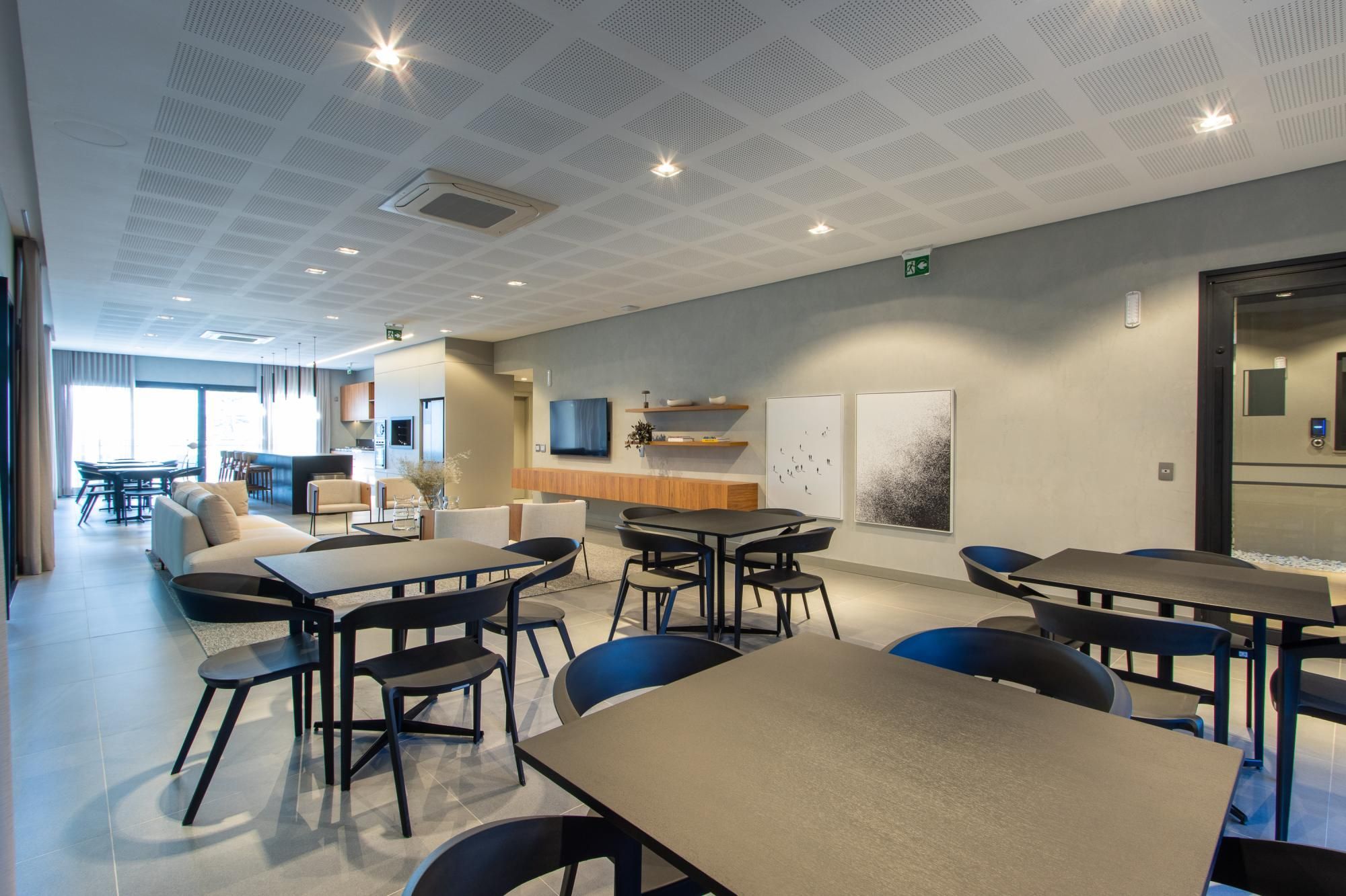 Apartamento à venda com 3 quartos, 209m² - Foto 45
