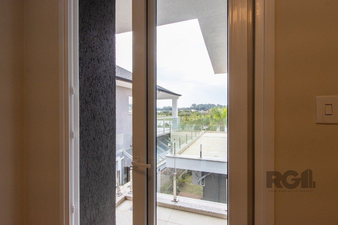Casa de Condomínio à venda com 4 quartos, 350m² - Foto 73