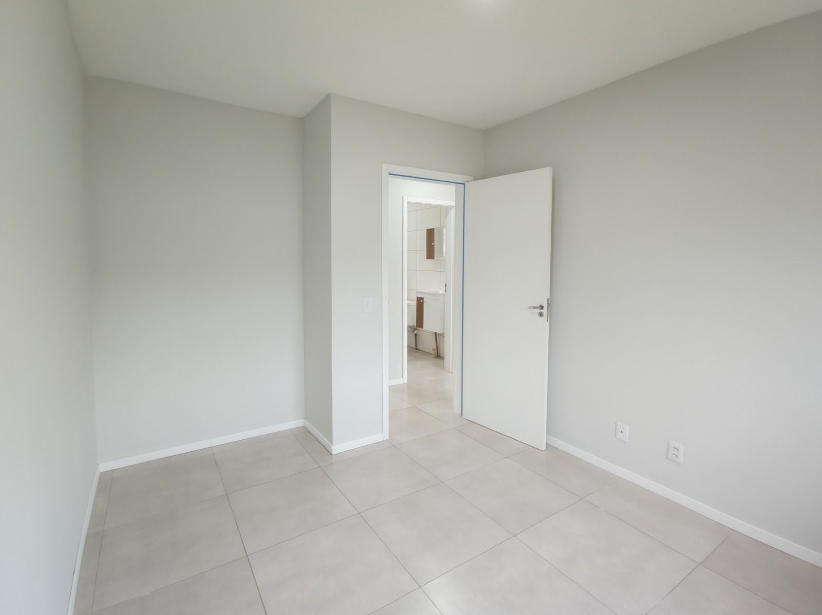 Casa à venda com 2 quartos, 45m² - Foto 12