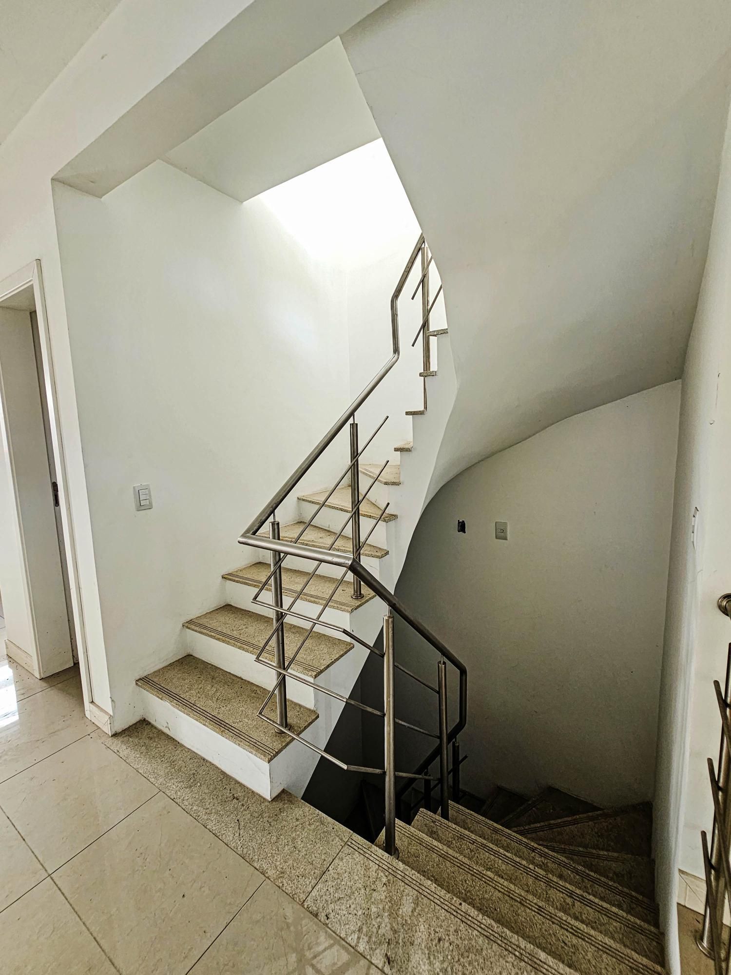 Casa, 4 quartos, 250 m² - Foto 13