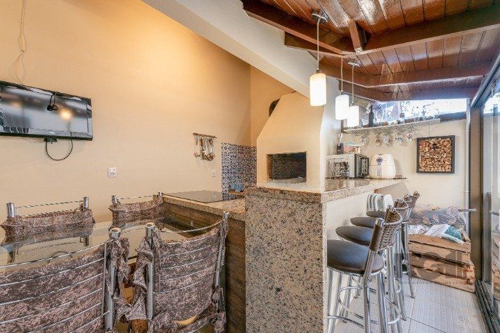 Casa de Condomínio à venda com 3 quartos, 250m² - Foto 12