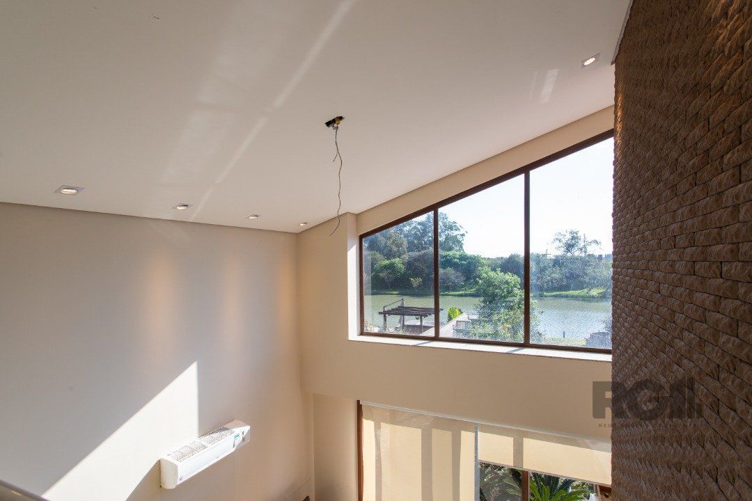 Casa de Condomínio à venda com 4 quartos, 226m² - Foto 37