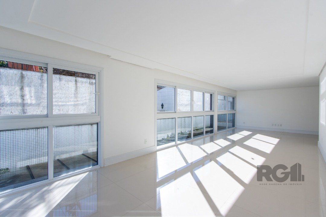 Apartamento à venda com 3 quartos, 190m² - Foto 11