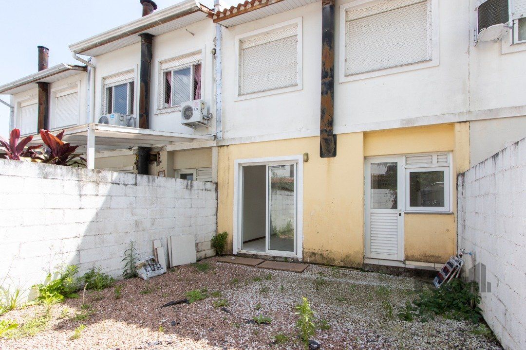 Casa à venda com 3 quartos, 148m² - Foto 14