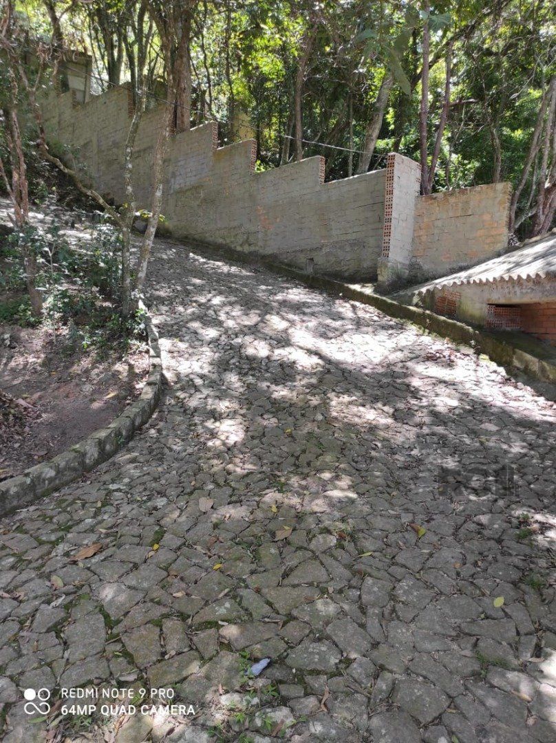 Casa à venda com 2 quartos, 180m² - Foto 12