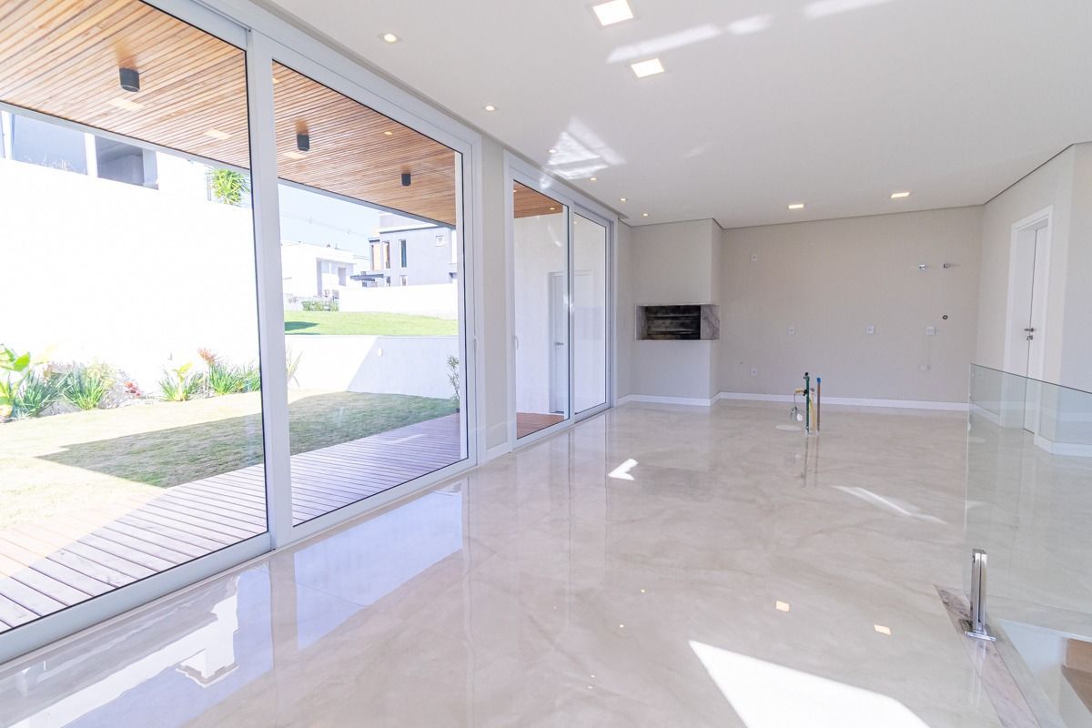 Casa de Condomínio à venda com 3 quartos, 261m² - Foto 13